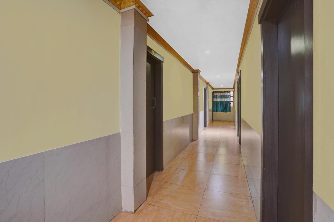 Spot On 81122 Alfa Lodge Mumbai Dış mekan fotoğraf