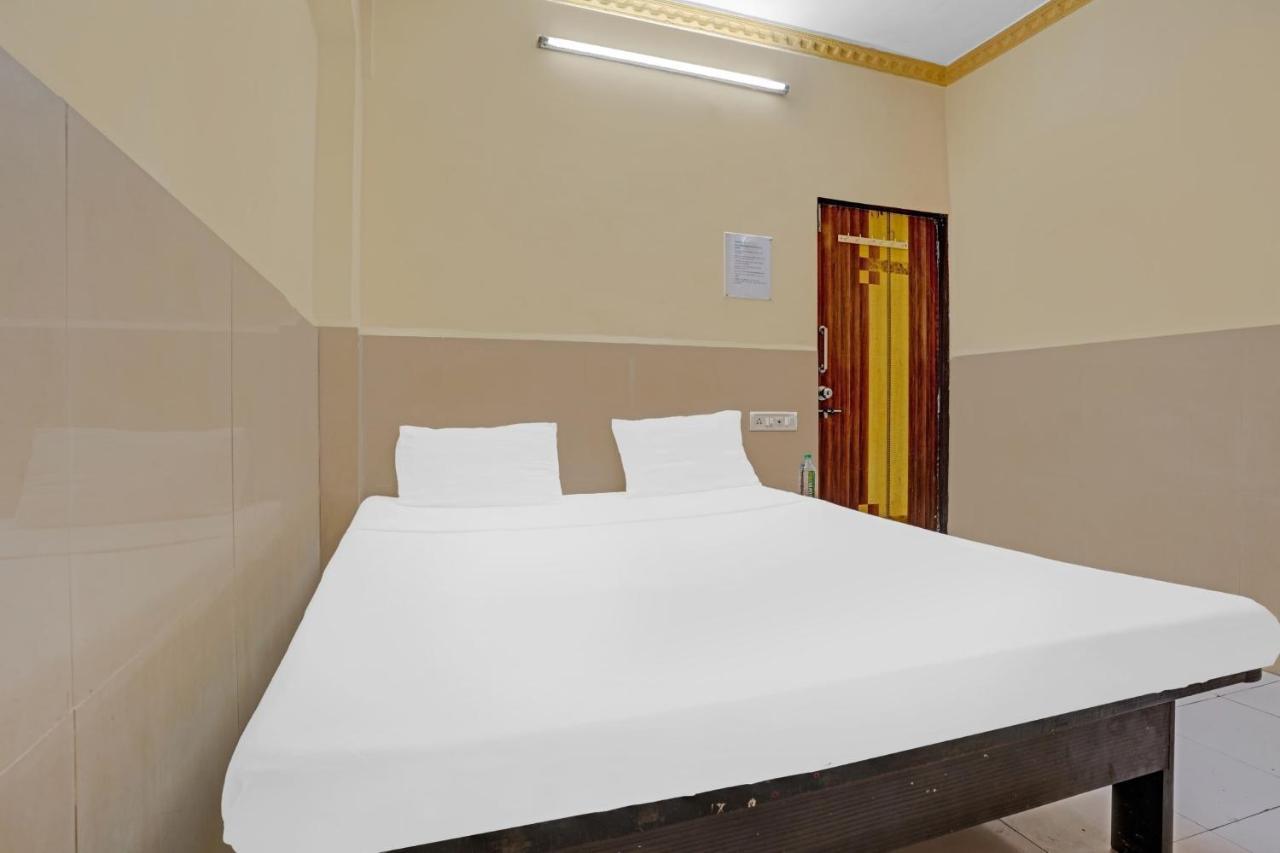 Spot On 81122 Alfa Lodge Mumbai Dış mekan fotoğraf