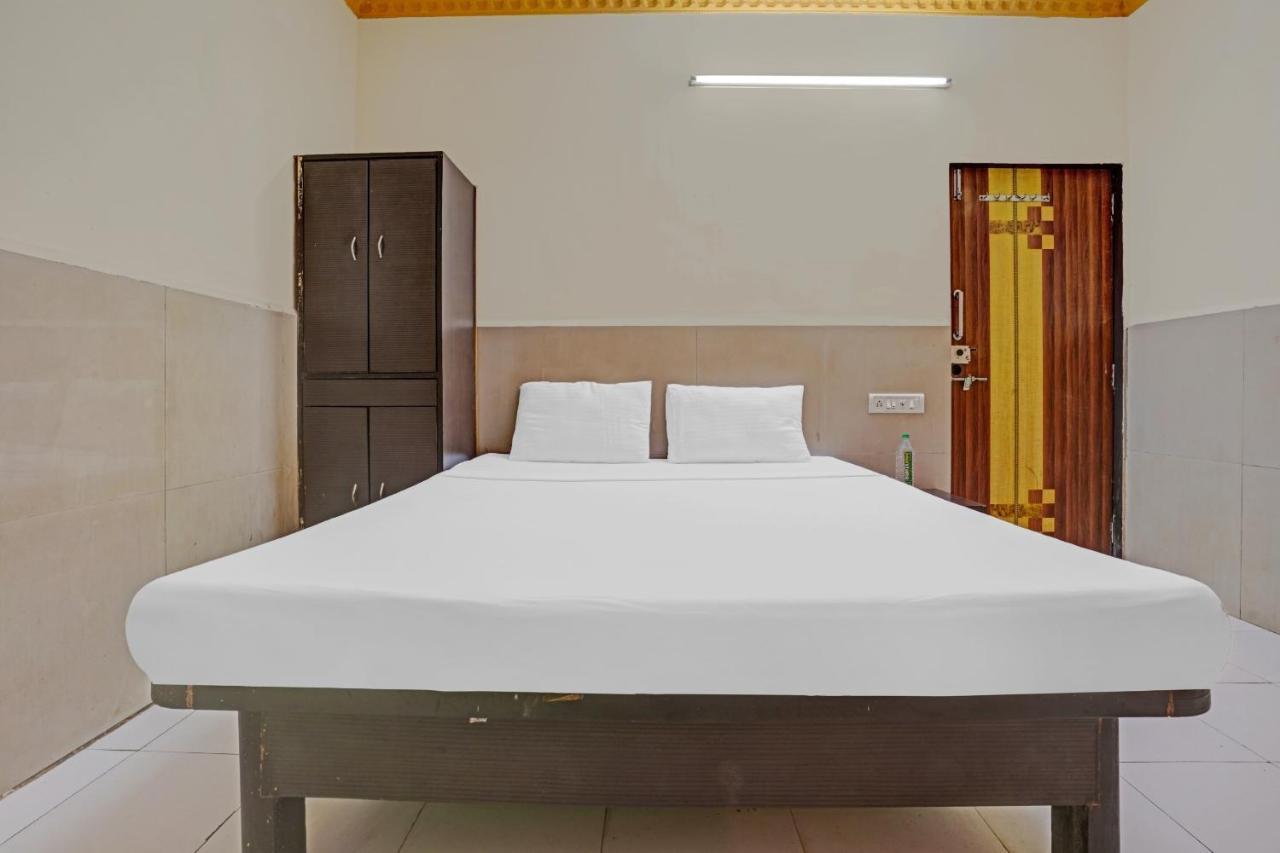 Spot On 81122 Alfa Lodge Mumbai Dış mekan fotoğraf